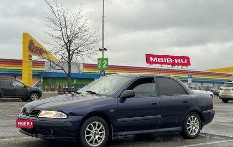 Mitsubishi Carisma I, 2000 год, 220 000 рублей, 2 фотография