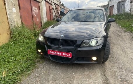 BMW 3 серия, 2005 год, 1 150 000 рублей, 1 фотография