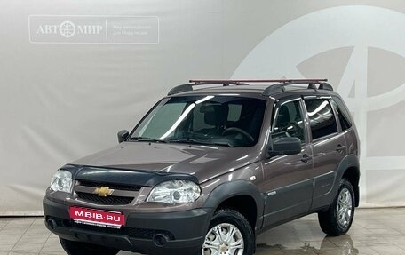 Chevrolet Niva I рестайлинг, 2017 год, 787 000 рублей, 1 фотография