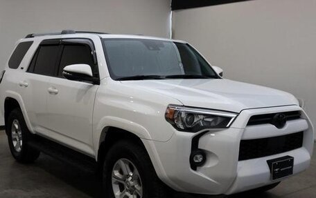 Toyota 4Runner V, 2023 год, 10 950 000 рублей, 1 фотография