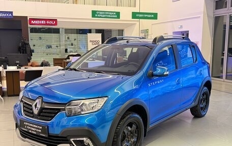 Renault Sandero II рестайлинг, 2018 год, 1 195 000 рублей, 1 фотография