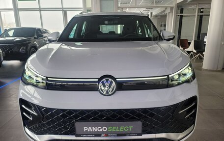 Volkswagen Tiguan, 2024 год, 5 450 000 рублей, 2 фотография