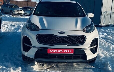 KIA Sportage IV рестайлинг, 2019 год, 2 300 000 рублей, 1 фотография