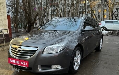 Opel Insignia II рестайлинг, 2011 год, 1 270 000 рублей, 2 фотография