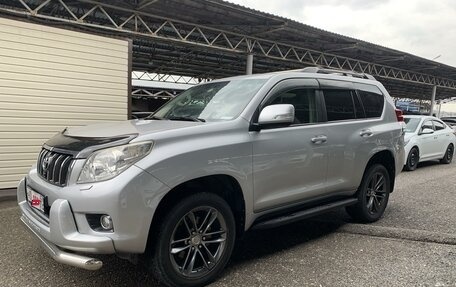 Toyota Land Cruiser Prado 150 рестайлинг 2, 2010 год, 2 750 000 рублей, 2 фотография