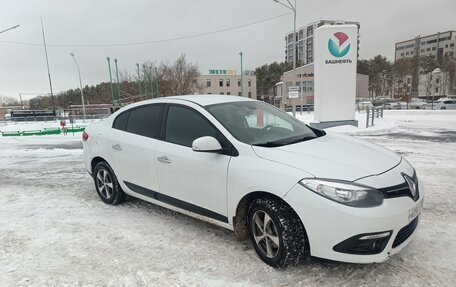 Renault Fluence I, 2013 год, 750 000 рублей, 2 фотография