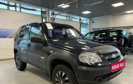 Chevrolet Niva I рестайлинг, 2013 год, 545 000 рублей, 2 фотография