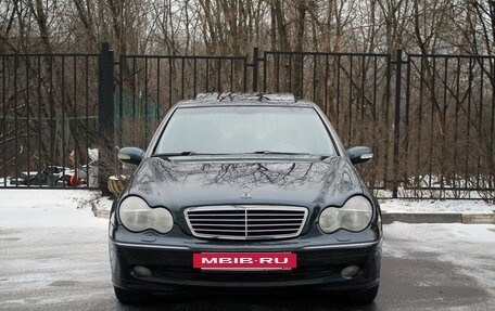 Mercedes-Benz C-Класс, 2001 год, 600 000 рублей, 3 фотография