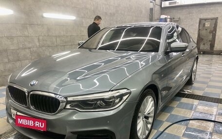 BMW 5 серия, 2019 год, 4 350 000 рублей, 2 фотография