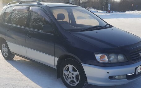 Toyota Ipsum II, 1997 год, 660 000 рублей, 2 фотография