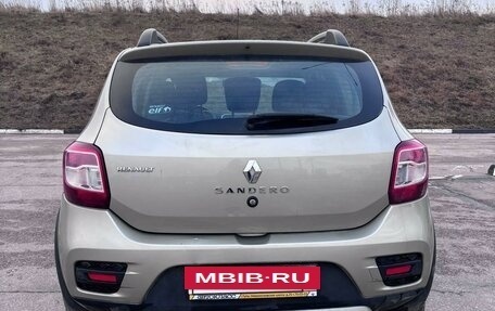 Renault Sandero II рестайлинг, 2019 год, 1 400 000 рублей, 3 фотография