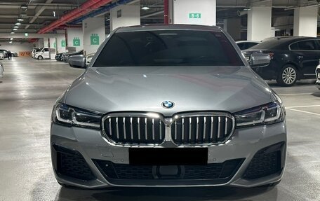 BMW 5 серия, 2022 год, 4 660 000 рублей, 2 фотография