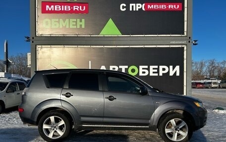 Mitsubishi Outlander III рестайлинг 3, 2006 год, 920 000 рублей, 4 фотография