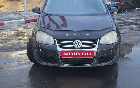 Volkswagen Golf V, 2008 год, 580 000 рублей, 2 фотография