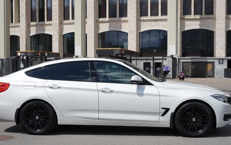 BMW 3 серия, 2015 год, 2 900 000 рублей, 6 фотография