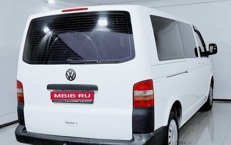 Volkswagen Transporter T5 рестайлинг, 2007 год, 1 030 000 рублей, 4 фотография