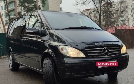 Mercedes-Benz Viano, 2009 год, 1 950 000 рублей, 2 фотография