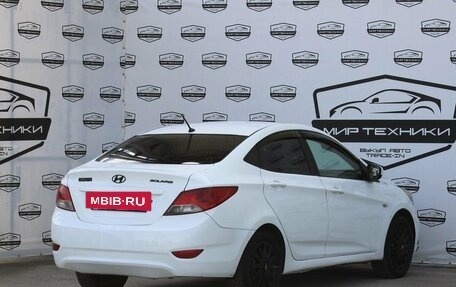 Hyundai Solaris II рестайлинг, 2013 год, 670 000 рублей, 5 фотография