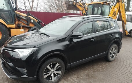 Toyota RAV4, 2017 год, 2 600 000 рублей, 3 фотография