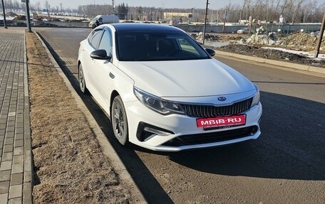 KIA Optima IV, 2019 год, 1 900 000 рублей, 3 фотография