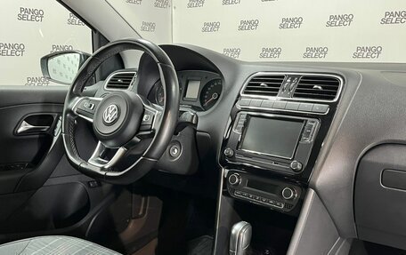 Volkswagen Polo VI (EU Market), 2017 год, 1 270 000 рублей, 3 фотография