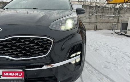 KIA Sportage IV рестайлинг, 2018 год, 2 555 555 рублей, 3 фотография