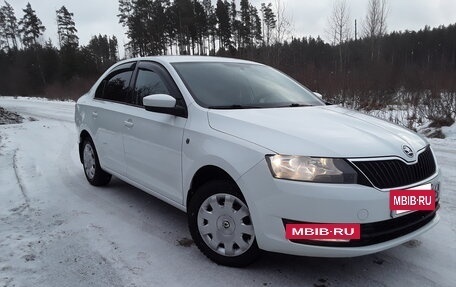 Skoda Rapid I, 2017 год, 890 000 рублей, 7 фотография