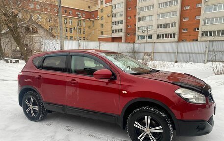 Nissan Qashqai, 2010 год, 1 000 000 рублей, 4 фотография