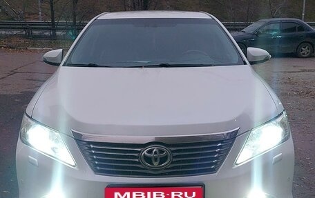 Toyota Camry, 2011 год, 1 640 000 рублей, 6 фотография