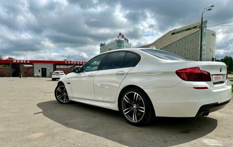 BMW 5 серия, 2013 год, 1 800 000 рублей, 4 фотография