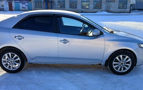 KIA Cerato III, 2010 год, 710 000 рублей, 3 фотография