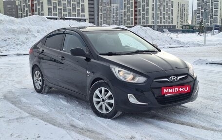 Hyundai Solaris II рестайлинг, 2013 год, 945 000 рублей, 3 фотография