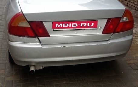 Mitsubishi Lancer VII, 1998 год, 369 000 рублей, 2 фотография