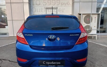 Hyundai Solaris II рестайлинг, 2011 год, 770 000 рублей, 4 фотография