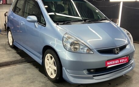 Honda Fit III, 2002 год, 675 000 рублей, 4 фотография