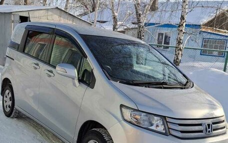 Honda Freed I, 2012 год, 1 240 000 рублей, 2 фотография