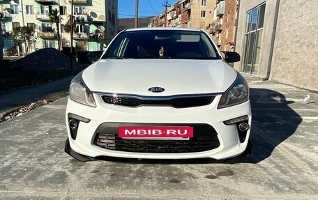 KIA Rio IV, 2019 год, 1 300 000 рублей, 3 фотография