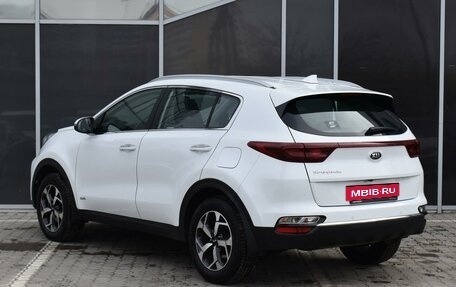 KIA Sportage IV рестайлинг, 2021 год, 3 120 000 рублей, 2 фотография