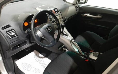 Toyota Auris II, 2007 год, 650 000 рублей, 10 фотография