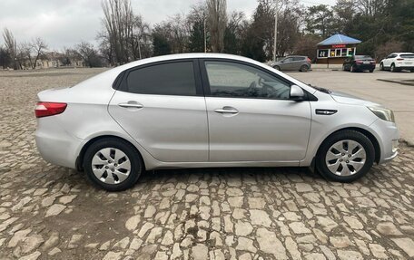 KIA Rio III рестайлинг, 2014 год, 720 000 рублей, 3 фотография