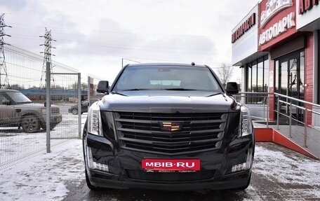 Cadillac Escalade IV, 2018 год, 6 800 000 рублей, 2 фотография