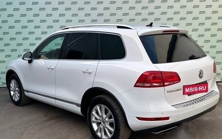 Volkswagen Touareg III, 2013 год, 2 395 000 рублей, 5 фотография