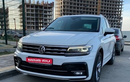 Volkswagen Tiguan II, 2019 год, 3 400 000 рублей, 3 фотография