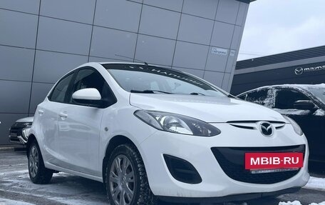 Mazda 2 III, 2011 год, 950 000 рублей, 3 фотография