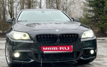 BMW 5 серия, 2010 год, 1 960 000 рублей, 3 фотография