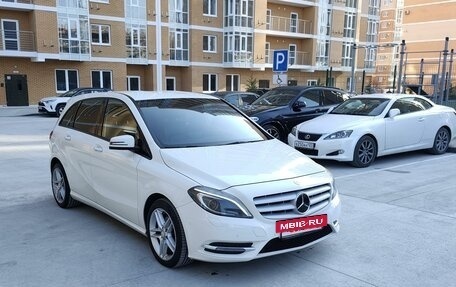 Mercedes-Benz B-Класс, 2013 год, 1 600 000 рублей, 2 фотография