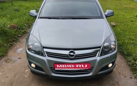 Opel Astra H, 2011 год, 760 000 рублей, 3 фотография