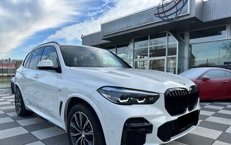 BMW X5, 2022 год, 6 640 000 рублей, 3 фотография