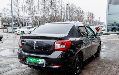 Renault Logan II, 2017 год, 587 000 рублей, 5 фотография