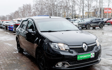 Renault Logan II, 2017 год, 587 000 рублей, 7 фотография